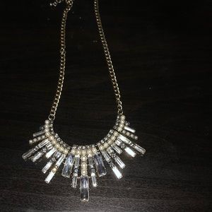 Crystal statement necklace✨